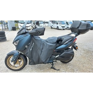 YAMAHA  XMAX 300 TECH MAX DEPOT VENTE